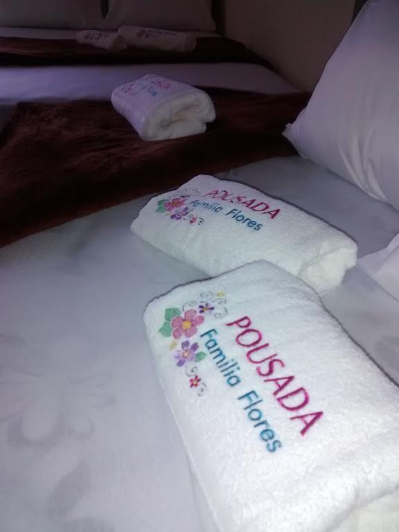 Pousada Familia Flores 페냐 외부 사진